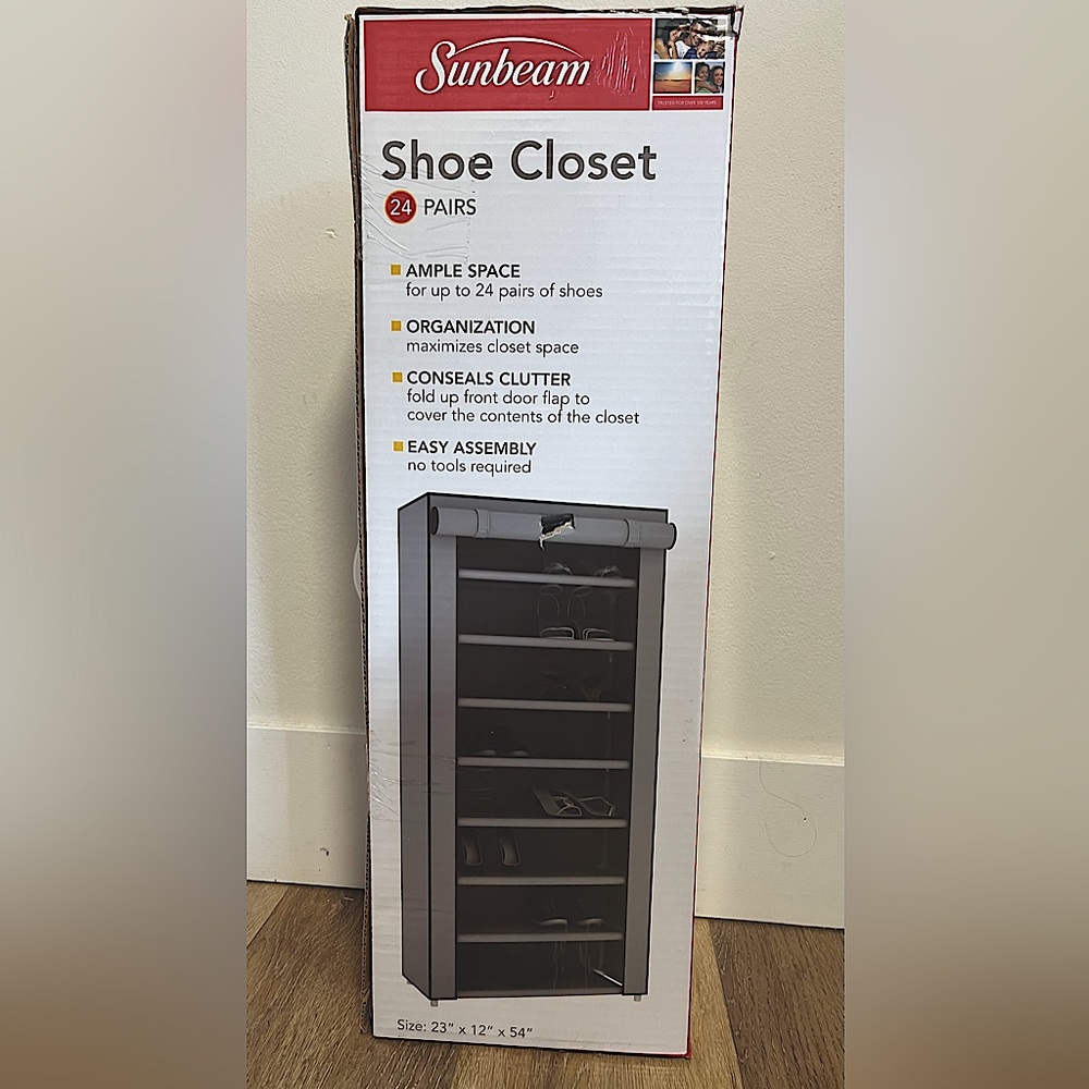 Shoe Closet for 24 pairs of shoes.